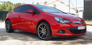 Opel Astra GTC CDTI Maio/12 - à venda - Ligeiros