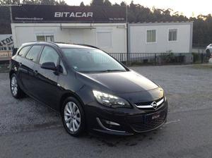 Opel Astra ST 1.7 EXCUT 130CV Junho/12 - à venda - Ligeiros