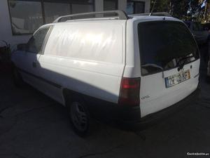 Opel Astra Van 1.7D caravan Novembro/95 - à venda -