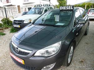 Opel Astra cosmo Junho/11 - à venda - Ligeiros Passageiros,