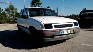 Opel Corsa 1.2 Dezembro/92 - à venda - Ligeiros