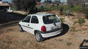 Opel Corsa 1.5 Td Dezembro/99 - à venda - Comerciais / Van,