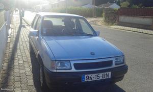 Opel Corsa A mk2 Janeiro/93 - à venda - Ligeiros