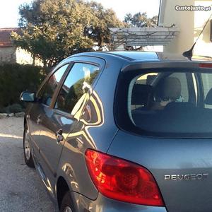 Peugeot  HDi Premium Fevereiro/06 - à venda -