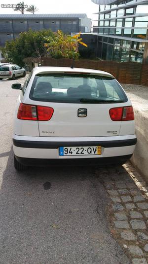 Seat Ibiza 1.9 tdi vp 90 6k2 Dezembro/00 - à venda -