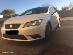 Seat Leon 1.6 TDI Style Janeiro/13 - à venda - Ligeiros