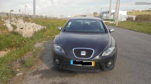 Seat Leon tdi fr Dezembro/06 - à venda - Ligeiros