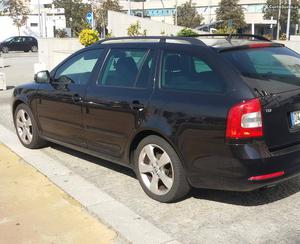 Skoda Octavia Tdi muito nova Agosto/10 - à venda - Ligeiros