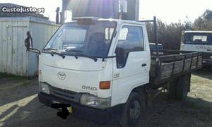 Toyota Dyna 150 caixa aberta Outubro/00 - à venda -