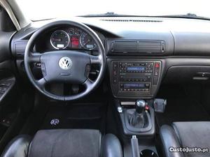 VW Passat TDI 130cv 6vel Agosto/03 - à venda - Ligeiros