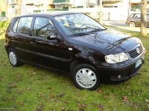 VW Polo 5 portas 161 mil km Fevereiro/01 - à venda -