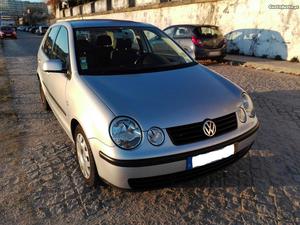 VW Polo V Dezembro/02 - à venda - Ligeiros