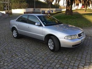 Audi a4 1.9 tdi 110cv aceito retoma Novembro/00 - à venda -