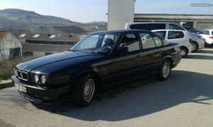 BMW 520i 24V 150 cvs Outubro/94 - à venda - Ligeiros