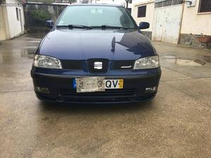 Ibiza tdi 110 cv Dezembro/00 - à venda - Comerciais / Van,