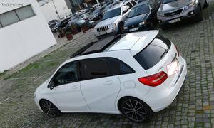 Mercedes-Benz B 180 Night pack AMG Julho/12 - à venda -