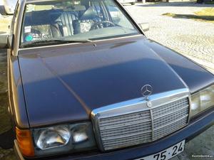 Mercedes-Benz d Novembro/87 - à venda - Ligeiros