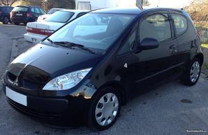 Mitsubishi Colt Cz3 Van 1.5 DiD Junho/07 - à venda -