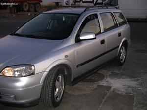 Opel Astra v Caravan Maio/00 - à venda - Ligeiros