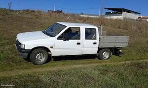 Opel Campo 2.5DI Isuzo 6lugares Julho/93 - à venda -