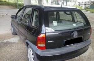 Opel Corsa passageiros Setembro/98 - à venda - Ligeiros