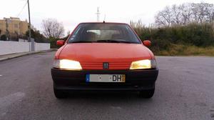 Peugeot  Diesel 5 Lugares Fevereiro/94 - à venda -