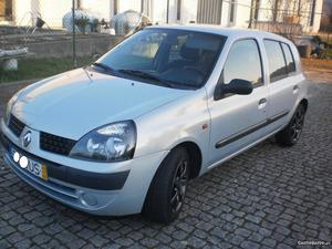 Renault Clio Expression A/C Março/03 - à venda - Ligeiros