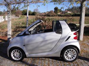 Smart ForTwo CDI Passion Cabrio Abril/09 - à venda -