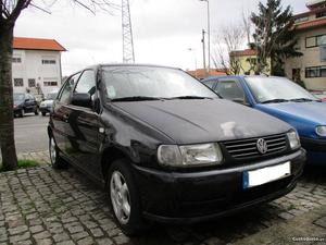 VW Polo 1.4 D/Assistida Novembro/95 - à venda - Ligeiros