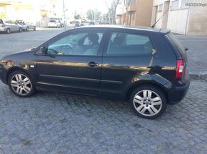 VW Polo  TDi eagline Junho/02 - à venda - Ligeiros