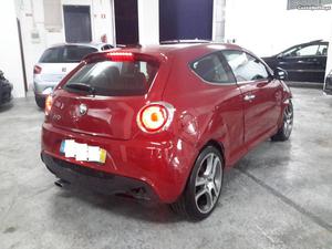 Alfa Romeo Mito 1.6 jtd sinistrado Fevereiro/10 - à venda -