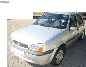 Ford Fiesta 1.2, AC Setembro/00 - à venda - Ligeiros