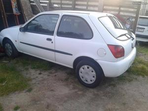 Ford Fiesta 1.8d van desocupar Outubro/98 - à venda -