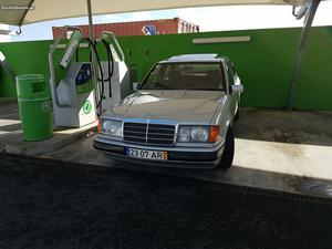 Mercedes 200D Março/88 - à venda - Ligeiros Passageiros,