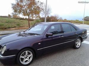 Mercedes-Benz E 300 Turbo Diesel AC Março/98 - à venda -