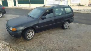 Opel Astra 1.4 Dezembro/93 - à venda - Ligeiros