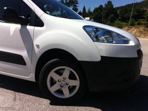 Peugeot Partner 1.6 HDI 90 CV Fevereiro/13 - à venda -