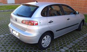 Seat Ibiza 1.4 TDI, 5 Portas Fevereiro/03 - à venda -