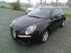 Alfa Romeo Mito 1.3 JTD Setembro/14 - à venda - Ligeiros