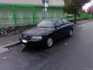 Audi A4 1.9 TDI bom estado Outubro/95 - à venda - Ligeiros