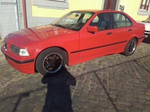 BMW  i Fevereiro/92 - à venda - Ligeiros