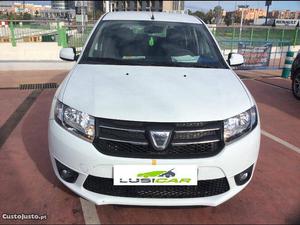 Dacia Sandero 0.9TCE Laureate 90cv Maio/13 - à venda -