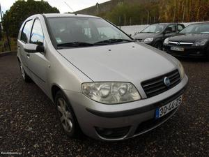 Fiat Punto 1.3 M-Jet 70 cv C/AC Março/05 - à venda -