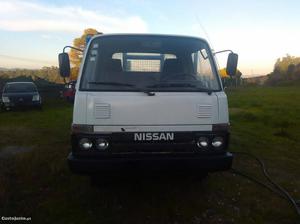 Nissan cabstar basculante Novembro/93 - à venda - Pick-up/
