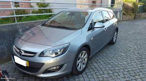 Opel Astra 1.7CDTI 110cv sport Setembro/13 - à venda -