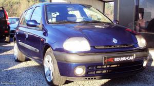 Renault Clio 1.2 TECH ROAD Maio/01 - à venda - Ligeiros