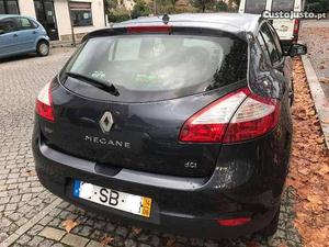 Renault Mégane 1.5dci Junho/14 - à venda - Ligeiros