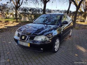 Seat ibiza tdisport pd 130 Dezembro/03 - à venda -