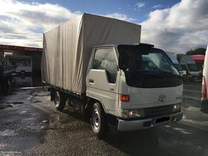 Toyota Dyna 150 de um rodado Janeiro/97 - à venda -