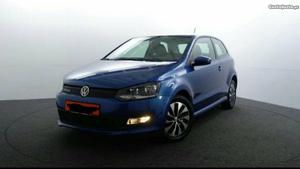 Volkswagen Polo 1.4 TDI Bluemontion Dezembro/14 - à venda -
